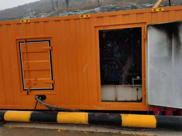 射洪发电机出租 发电机的工作原理介绍