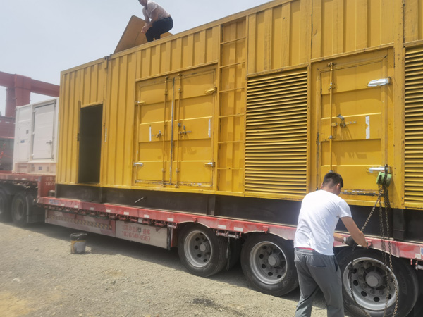 射洪除了负载情况和发动机维护,还有哪些因素会影响 200kw 柴油发电机的油耗?